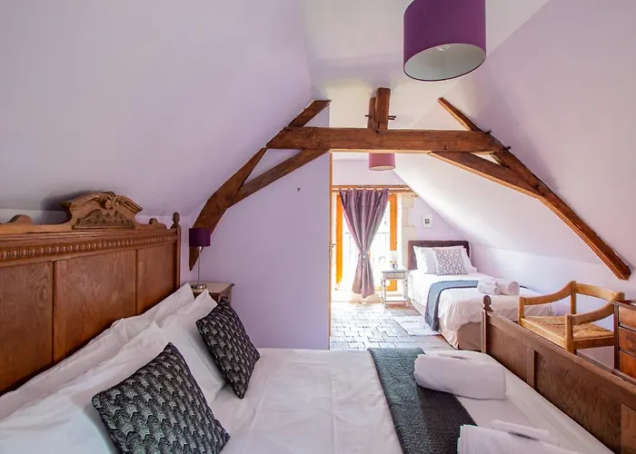 Roche-loire Holiday home