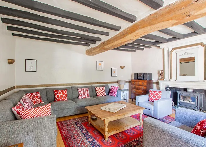 Holiday home Roche-loire